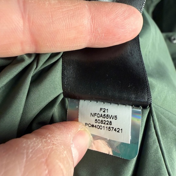 The North Face Men's Long Green Rain Jacket Large Hooded Gorpcore Lightweight - Picture 10 of 11